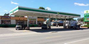 lucky 7 gas station